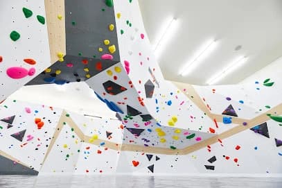 Chambers Purely Boulders