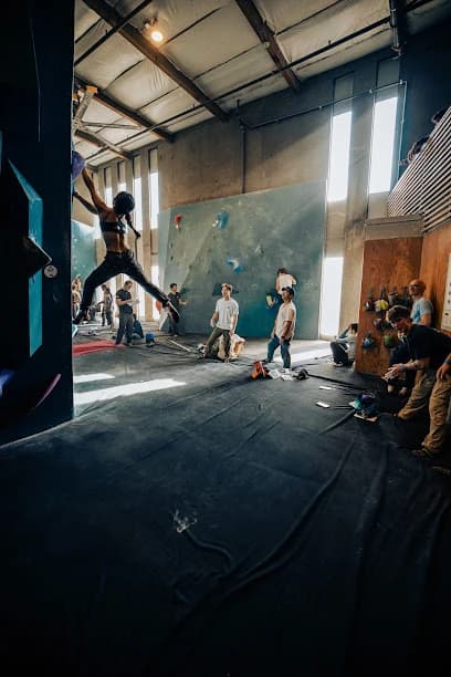 Bouldering Project - Poplar