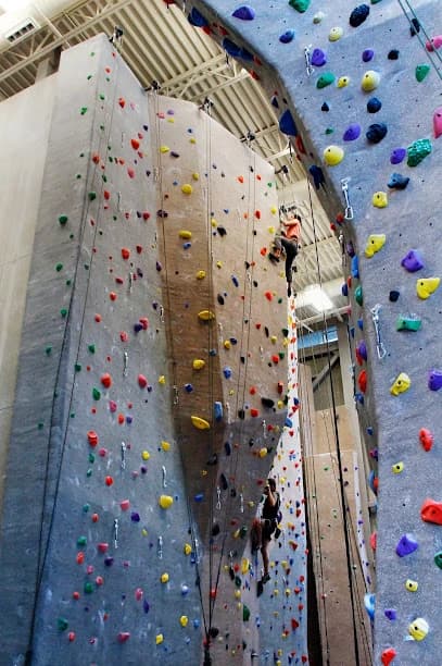 UNL Outdoor Adventures Center