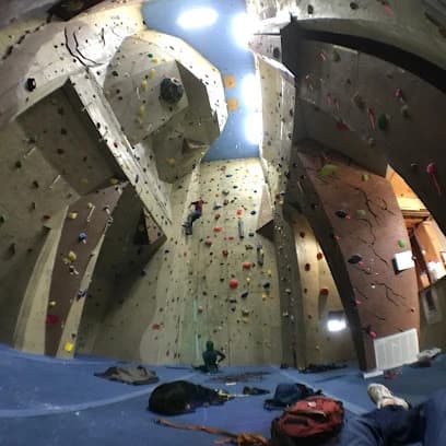 Kansas Cliff Club