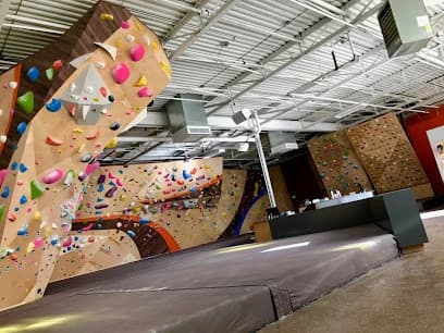 Rock Spot Climbing: Providence